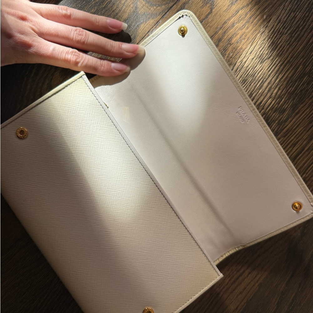 Prada Gold Crystal Embellished Clutch (can be converted into a cross body bag) - Picture 4 of 8